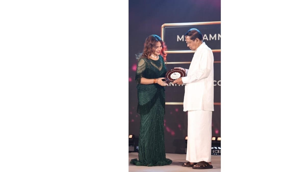 A Moment of Global Pride: Kamna Sharma Honored by Sri Lanka’s 7th President, Maithripala Sirisena
-PNN